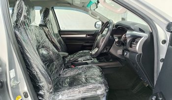 REVO 4WD 2020 2.8G AT DOUBLE CAB SILVER  6923 full