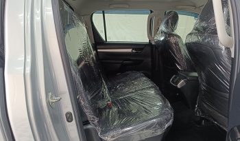 REVO 4WD 2020 2.8G AT DOUBLE CAB SILVER  6923 full