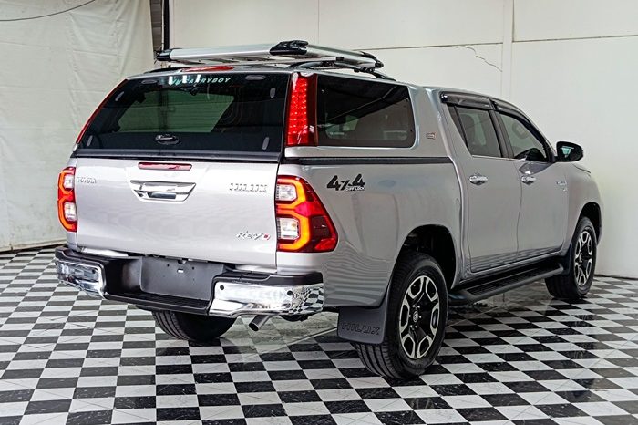 REVO 4WD 2020 2.8G AT DOUBLE CAB SILVER  6923 full