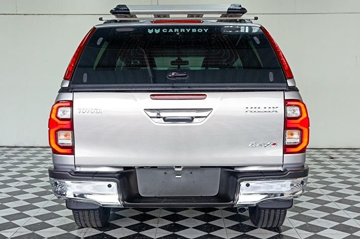 REVO 4WD 2020 2.8G AT DOUBLE CAB SILVER  6923 full