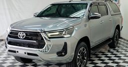 REVO 4WD 2020 2.8G AT DOUBLE CAB SILVER  6923