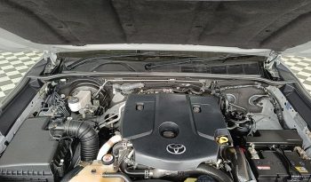 REVO 4WD 2020 2.8G AT DOUBLE CAB SILVER  6923 full