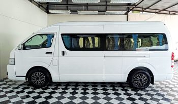 TOYOTA 2WD 2019 3.0 MT COMMUTER WHITE  3531 full
