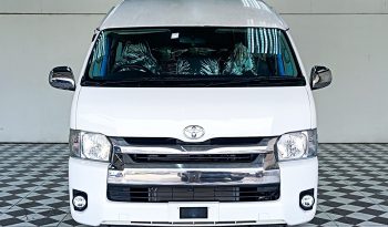 TOYOTA 2WD 2019 3.0 MT COMMUTER WHITE  3531 full