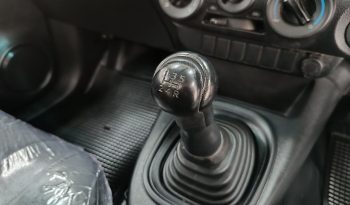 REVO 2WD 2018 2.4J MT STANDARD SILVER  855 full