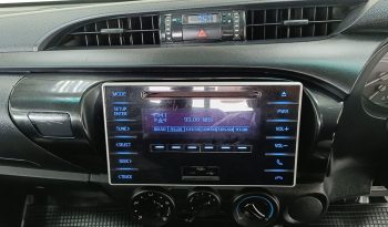 REVO 2WD 2018 2.4J MT STANDARD SILVER  855 full