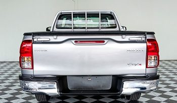 REVO 2WD 2018 2.4J MT STANDARD SILVER  855 full