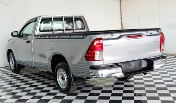 REVO 2WD 2018 2.4J MT STANDARD SILVER  855 full