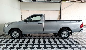 REVO 2WD 2018 2.4J MT STANDARD SILVER  855 full