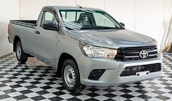 REVO 2WD 2018 2.4J MT STANDARD SILVER  855 full