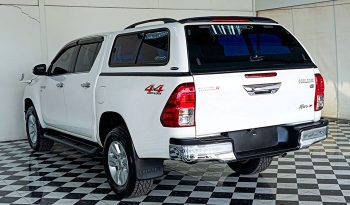 REVO 4WD 2018 2.8G AT DOUBLE CAB WHITE 8333 full