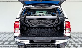 REVO 4WD 2018 2.8G AT DOUBLE CAB WHITE 8333 full