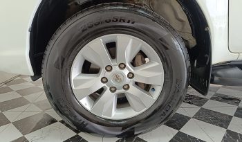 REVO 4WD 2018 2.8G AT DOUBLE CAB WHITE 8333 full