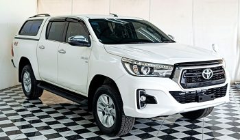 REVO 4WD 2018 2.8G AT DOUBLE CAB WHITE 8333 full