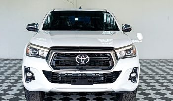 REVO 4WD 2018 2.8G AT DOUBLE CAB WHITE 8333 full