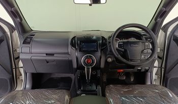 ISUZU 4WD 2018 3.0 AT DOUBLE CAB WHITE  4078 full