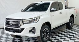 REVO 4WD 2018 2.4E MT SMART CAB WHITE  5056