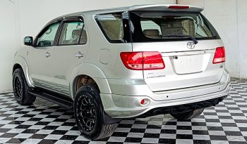 TOYOTA 4WD 2007 3.0V MT FORTUNER SILVER  3262 full