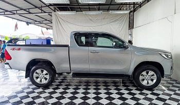 REVO 4WD 2020 2.4E MT SMART CAB SILVER  4634 full