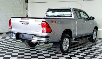 REVO 4WD 2020 2.4E MT SMART CAB SILVER  4634 full