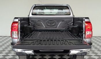 REVO 4WD 2020 2.4E MT SMART CAB SILVER  4634 full