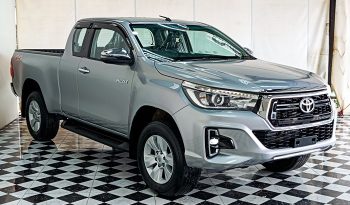 REVO 4WD 2020 2.4E MT SMART CAB SILVER  4634 full