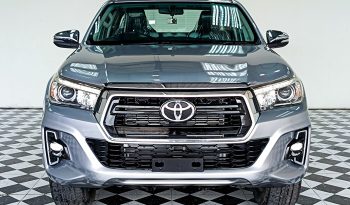 REVO 4WD 2020 2.4E MT SMART CAB SILVER  4634 full