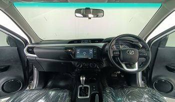 REVO 2WD 2021 2.4J AT SMART CAB SILVER  6794 full