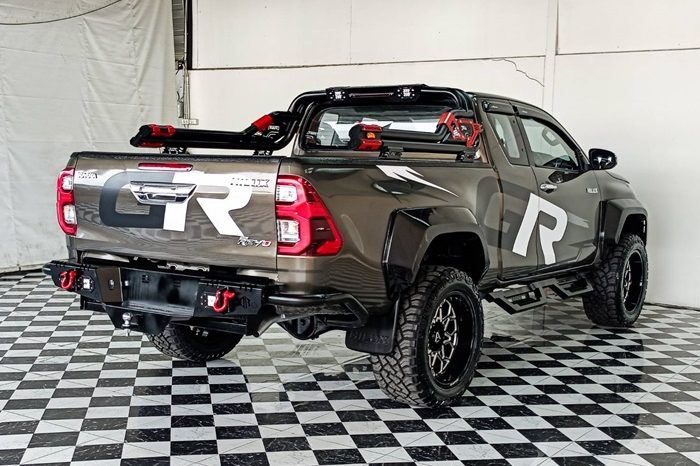 REVO 4WD 2021 2.4E MT SMART CAB BRONZE  5957 full