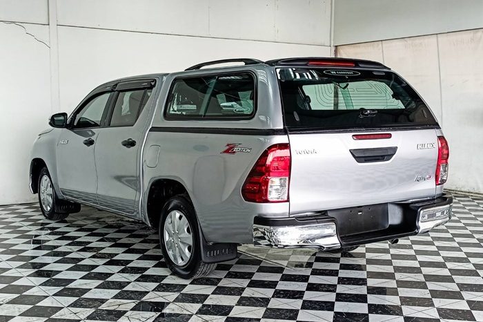 REVO 2WD 2019 2.4J AT DOUBLE CAB SILVER  5816 full