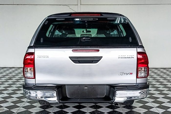 REVO 2WD 2019 2.4J AT DOUBLE CAB SILVER  5816 full