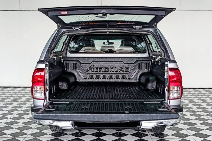 REVO 2WD 2019 2.4J AT DOUBLE CAB SILVER  5816 full