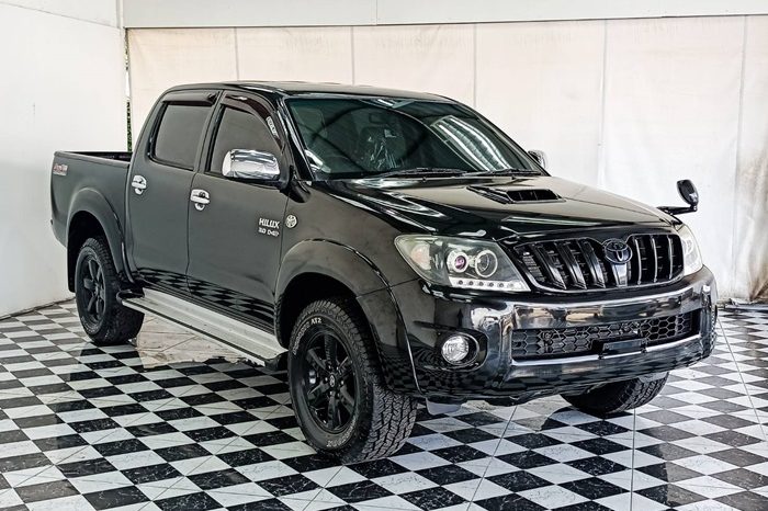VIGO 4WD 2011 3.0G AT DOUBLE CAB BLACK  6947 full