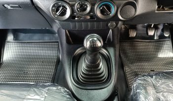 REVO 2WD 2018 2.4J MT STANDARD SILVER  7114 full