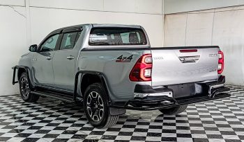 REVO 4WD 2022 2.8G AT DOUBLE CAB SILVER  9936 full