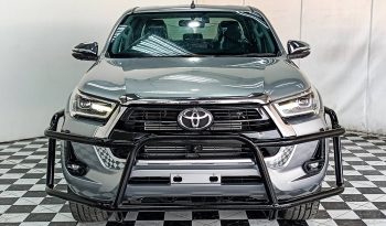 REVO 4WD 2022 2.8G AT DOUBLE CAB SILVER  9936 full