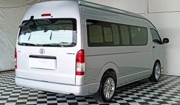 TOYOTA 2WD 2018 3.0 AT COMMUTER SILVER  2276 full
