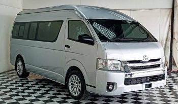 TOYOTA 2WD 2018 3.0 AT COMMUTER SILVER  2276 full