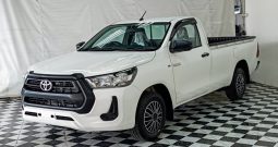 REVO 2WD 2021 2.4J MT STANDARD WHITE  7769
