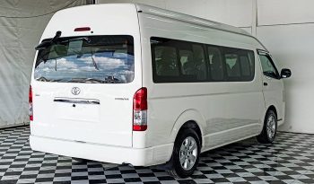 TOYOTA 2WD 2017 3.0 AT COMMUTER WHITE  2521 full