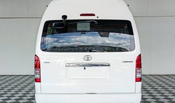 TOYOTA 2WD 2017 3.0 AT COMMUTER WHITE  2521 full