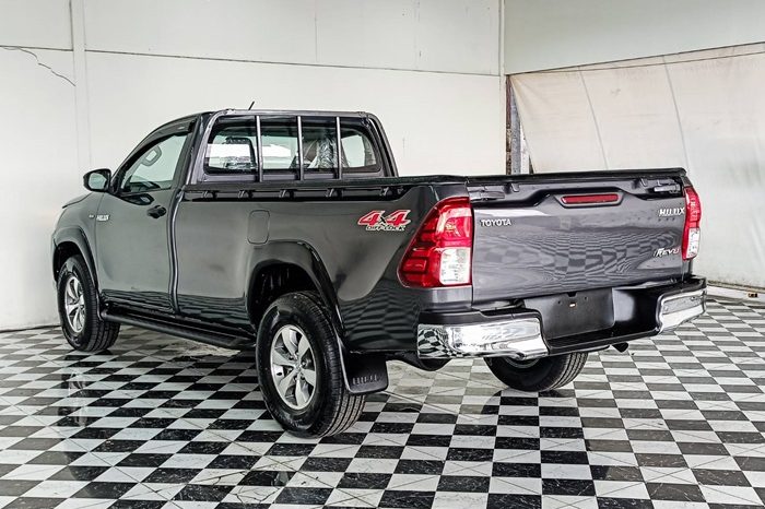 REVO 4WD 2019 2.8J MT STANDARD DARK GREY  4143 full