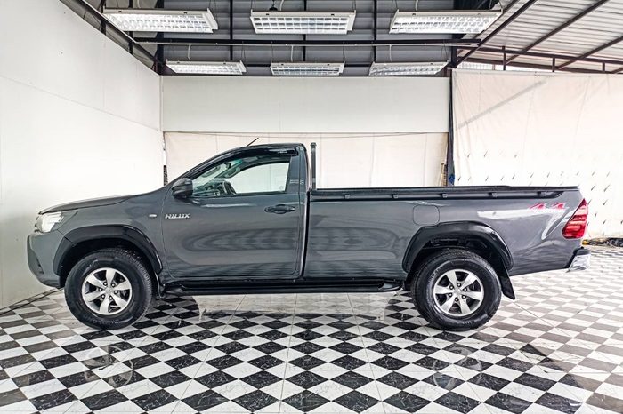 REVO 4WD 2019 2.8J MT STANDARD DARK GREY  4143 full