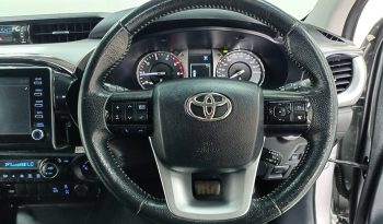 REVO 4WD 2022 2.8G AT DOUBLE CAB SILVER  9963 full