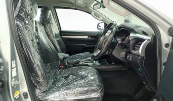 REVO 4WD 2022 2.8G AT DOUBLE CAB SILVER  9963 full