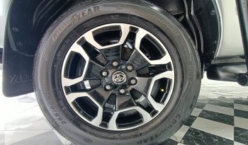 REVO 4WD 2022 2.8G AT DOUBLE CAB SILVER  3380 full