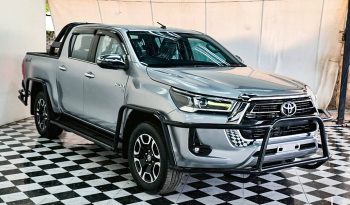 REVO 4WD 2022 2.8G AT DOUBLE CAB SILVER  3380 full