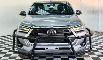 REVO 4WD 2022 2.8G AT DOUBLE CAB SILVER  3380 full