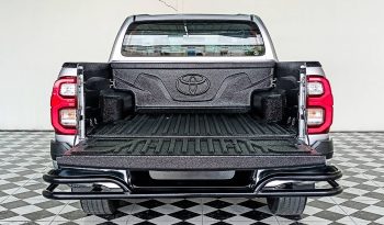 REVO 4WD 2022 2.8G AT DOUBLE CAB SILVER  3485 full
