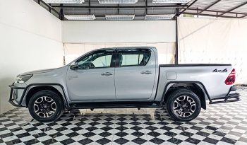 REVO 4WD 2022 2.8G AT DOUBLE CAB SILVER  3485 full